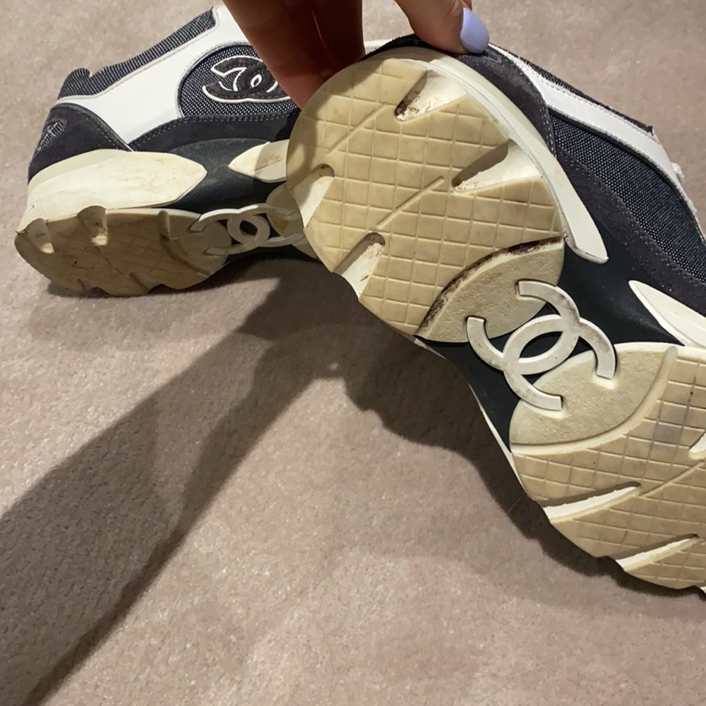 100% authentic CHANEL denim trainers. RARE! - Picture 5 of 7